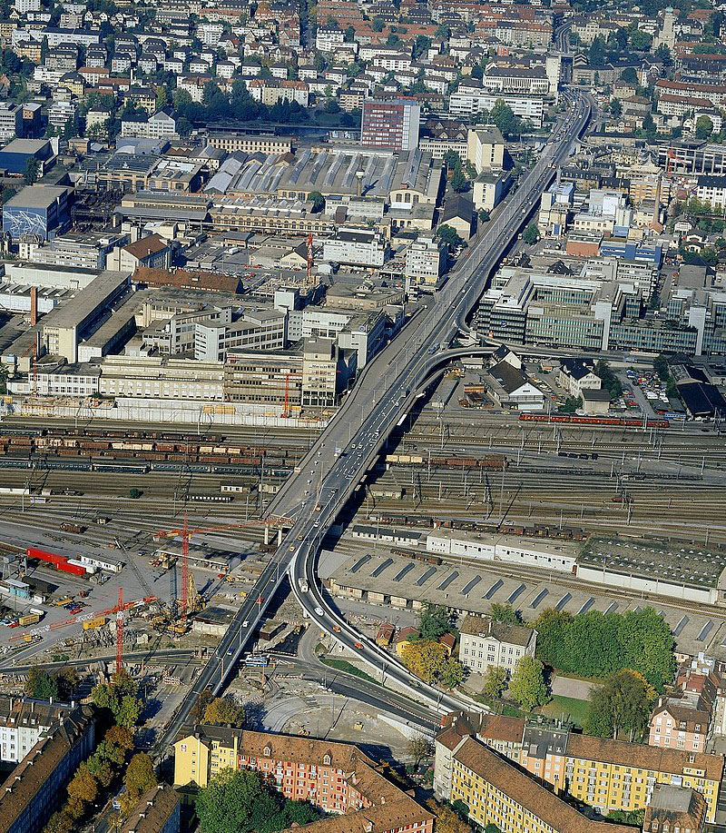 Planung des Systems Feste Fahrbahn, Schienenoberbau, Schienenspannung, statische Nachweise für die Trambahnspuren am Verkehrsknotenpunkt Hardbrücke in Zürich, Schweiz Planung des Systems Feste Fahrbahn, Schienenoberbau, Schienenspannung, statische Nachweise für die Trambahnspuren am Verkehrsknotenpunkt Hardbrücke in Zürich, Schweiz