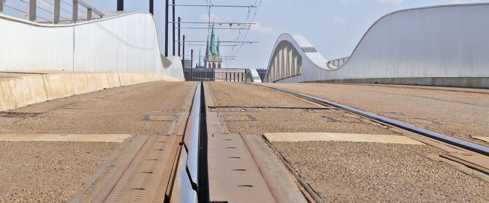 Offene Stelle als Projektmanager (m/w/d) für Schienenverkehrswege, Projektbeispiel Kienlesbergbrücke in Ulm (Planung Feste Fahrbahn)