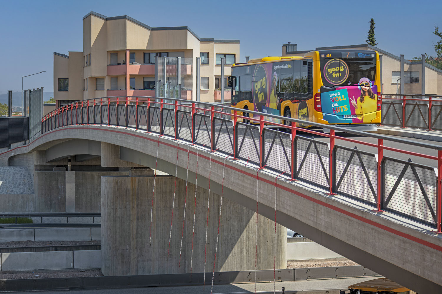Entwurfsplanung der Straßenbrücke über die A3 am Autobahnkreuz Regensburg