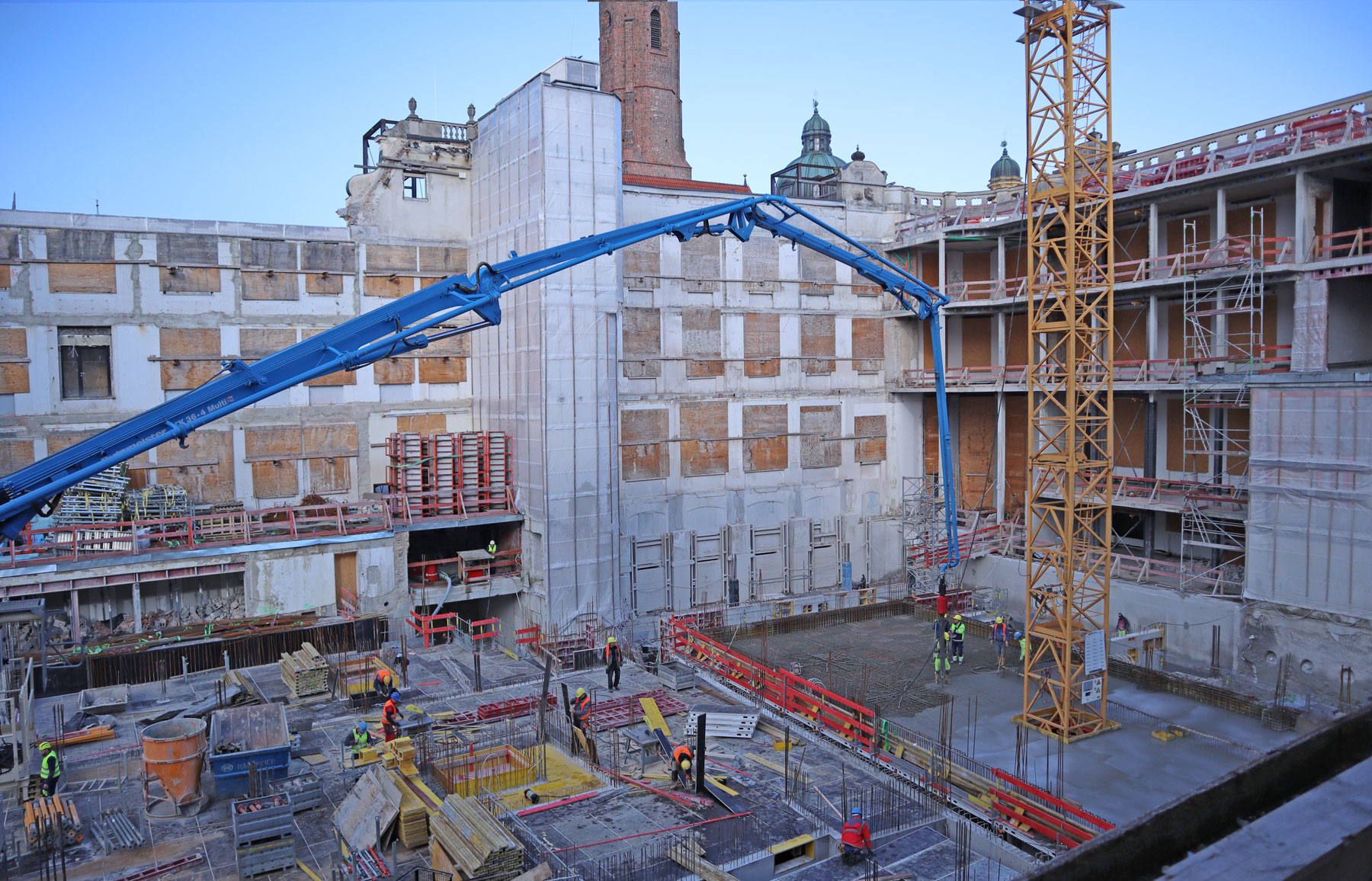 Abbruch und Neubau in denkmalgeschützter Innenstadtlage